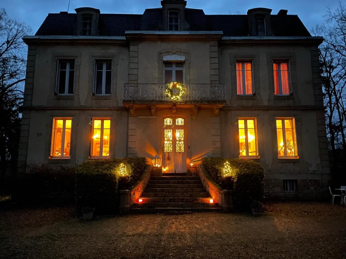 Chateau Du Grand Lucay Bourbon-lʼArchambault Екстериор снимка